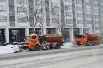 Из центра Ульяновска за ночь вывезли 116 самосвалов снега