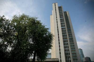 Здания свердловского правительства планируют продать под жилье и офисы