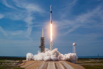 Ракета SpaceX выведет украинский спутник на орбиту