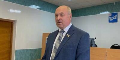 Новосибирского депутата Лебедева попросили быть вежливым с избирателями