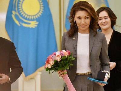 Младшая дочь Назарбаева "с тяжёлым сердцем" прокомментировала протесты