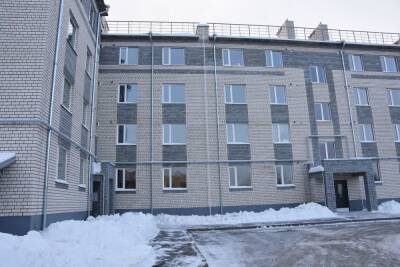 В Костроме жители «трущоб» получают ключи от новых квартир