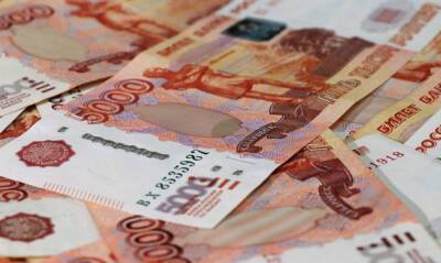 Биржевой курс рубля упал к доллару и евро на фоне заявлений МИД России о НАТО