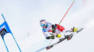Швейцарский горнолыжник Одерматт выиграл супергигант на этапе Кубка мира