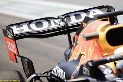 Логотипы Honda могут остаться на машинах Red Bull
