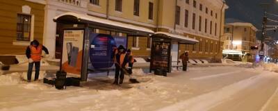 Более тысячи человек очищают улицы Саранска после снегопада
