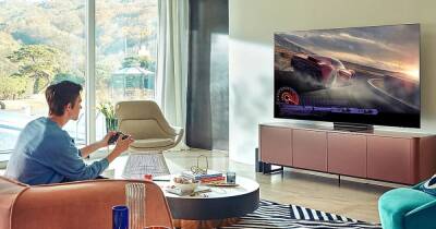 В Украине продается люксовый телевизор Samsung: диагональ 98 дюймов, цена 350 тыс. грн