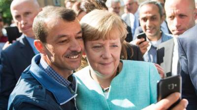 Политики хотят почтить Ангелу Меркель за ее миграционную политику