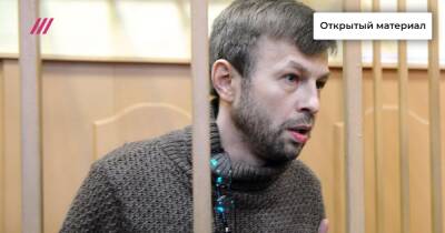 Отсутствие шапки посчитали нарушением: представитель экс-мэра Ярославля рассказала, как ему изменили характеристику после подачи на УДО