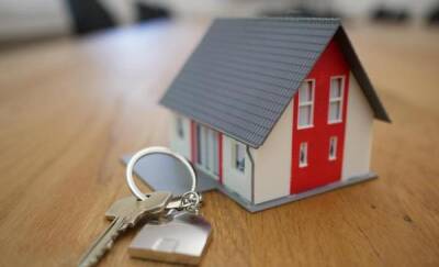 Малоимущих граждан могут освободить от налога с продажи унаследованной недвижимости