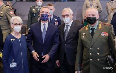Украина в заложниках. Оценки саммитов Запада с РФ