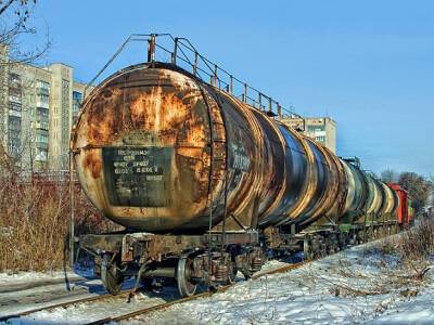 Под Новосибирском на железной дороге произошел разлив аммиачного газа