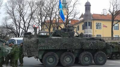 Латвийский политик Фролов пожаловался на превращение Прибалтики в «передовой окоп» НАТО