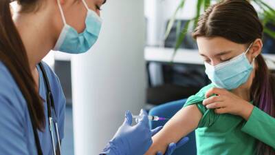 Венгрия разрешила четвертую прививку от коронавируса