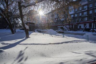 Новосибирцев ждет морозный и солнечный день 14 января
