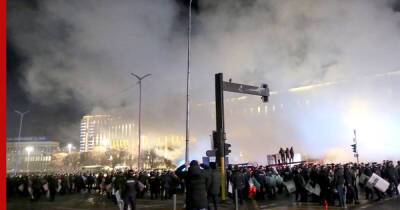 За сутки в Алма-Ате задержали более 2000 человек