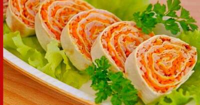 30 минут на кухне: лаваш с морковью по-корейски и ветчиной