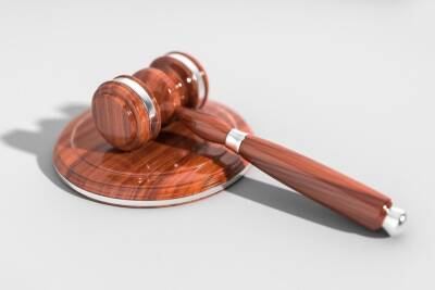 В Рязани суд оштрафовал мужчину за мат в подъезде
