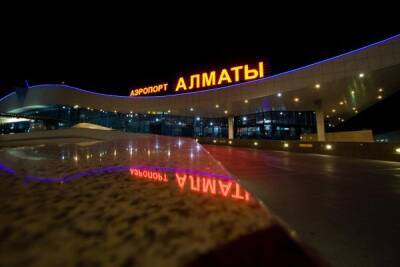 Таджикистан и Казахстан возобновляют авиасообщение, прерванное во время беспорядков