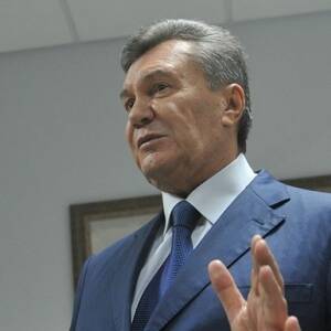 Янукович вновь подал иск в суд против Рады