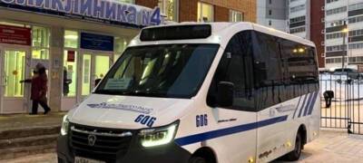 В Петрозаводске бесплатный автобус продолжит возить в поликлинику льготников с Кукковки