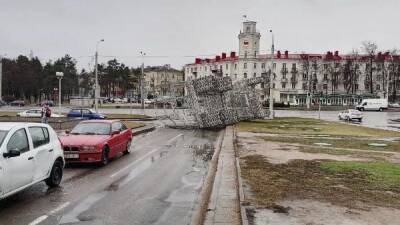 В Беларуси бушует ураганный ветер