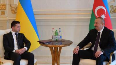 Украина и Азербайджан обсудили создание транспортного коридора для четырех стран
