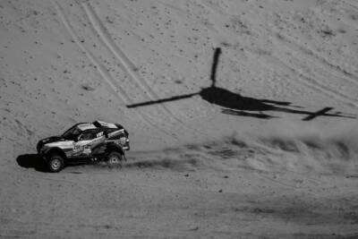 Французский молодой механик погиб в результате аварии на заключительном этапе "Дакара" - sport.ru - Франция