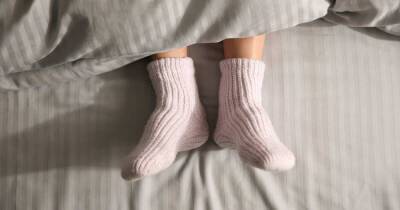 Ученые обнаружили "снотворное" свойство носков