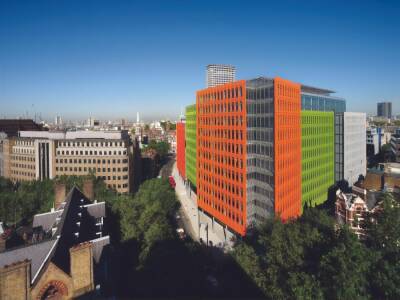 Компания Google покупает офис в центре Лондона за $1млрд