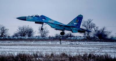 Украинские летчики начали интенсивную подготовку (фото)