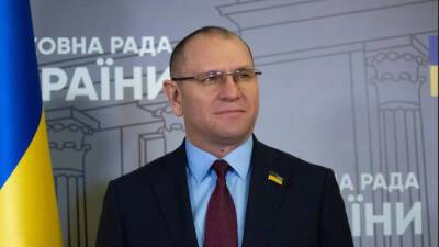 Исключённый из партии Зеленского депутат баллотируется в президенты