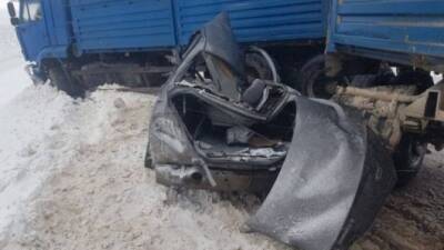 В Ростовской области в ДТП с КамАЗом погиб человек