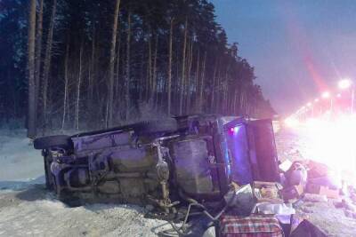 Новосибирский водитель погиб после встречи с кучей снега на Бердском шоссе