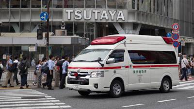 Один из пострадавший при нападении в Токио получил тяжелое ранение