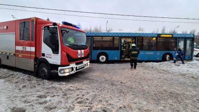 Пассажир автобуса рассказал об обстоятельствах ДТП с такси на юге Москвы