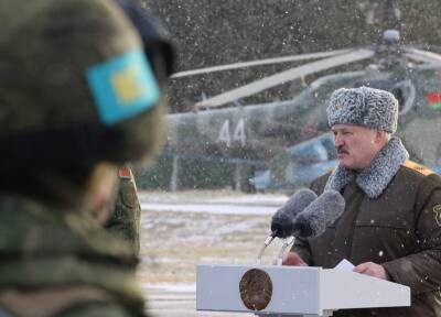 Сигнал всем, кто «точит меч» на Россию и Белоруссию: Лукашенко заявил о появлении механизма борьбы с цветными революциями