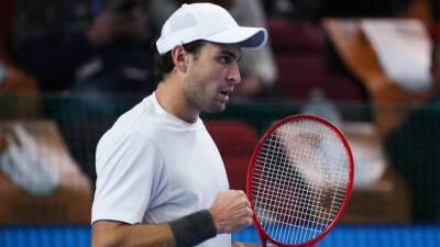 Россиянин Аслан Карацев стал победителем турнира ATP в Сиднее