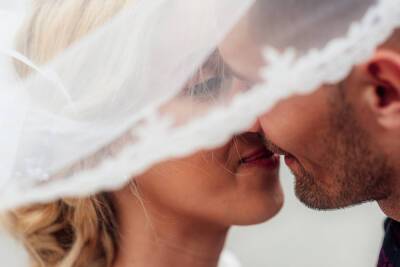Астролог назвала правильные даты для свадьбы в 2022 году