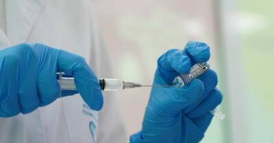 Регионы готовятся к началу вакцинации среди подростков