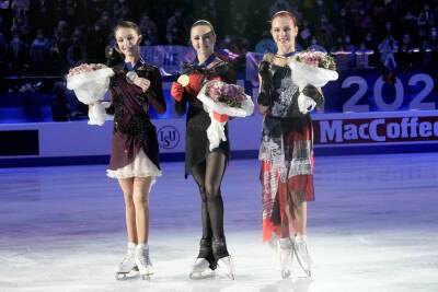 Валиева и Щербакова исполнили чемпионский танец после успеха на первенстве Европы в Таллине. ВИДЕО