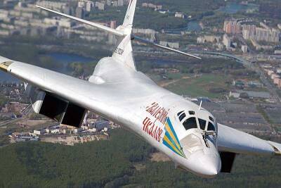 NI: Новый бомбардировщик Ту-160М «Белый лебедь» стал предупреждением Западу от РФ
