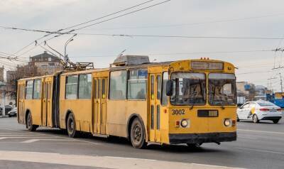В Рязанском троллейбусе №12 пассажирку ударило током
