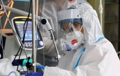 В России за сутки выявлено более 29 тысяч заразившихся коронавирусом