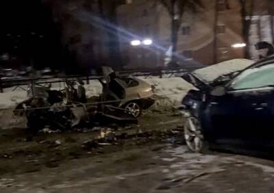 В Подольске три человека погибли при лобовом столкновении двух легковушек