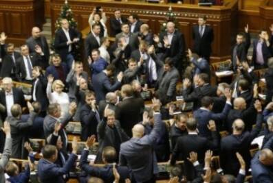 Депутаты Рады 8 лет назад приняли «диктаторские законы 16 января»: в чем была их суть и кто голосовал