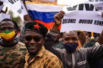 Граждане скандировали «Путин» на антифранцузском митинге в Мали