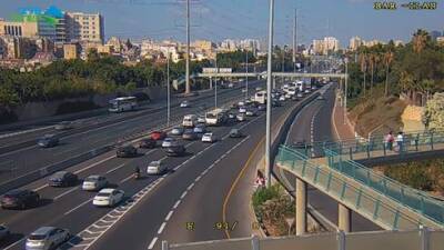 В Израиле установят датчики скорости на 107.000 дорожных столбах: чем это грозит водителям