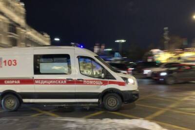 В ДТП со скорой помощью на юго-востоке Москвы пострадали два человека