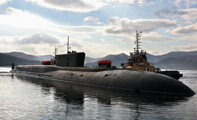 Репортаж: Россия укрепляет ядерное сдерживание, размещая ядерные боеголовки в Тихом океане, и показывает новейшие атомные подлодки (Тюнити симбун, Япония)
